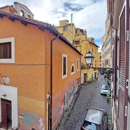 Ych-Lussuoso Appartamento Al Colosseo Roma Exterior foto
